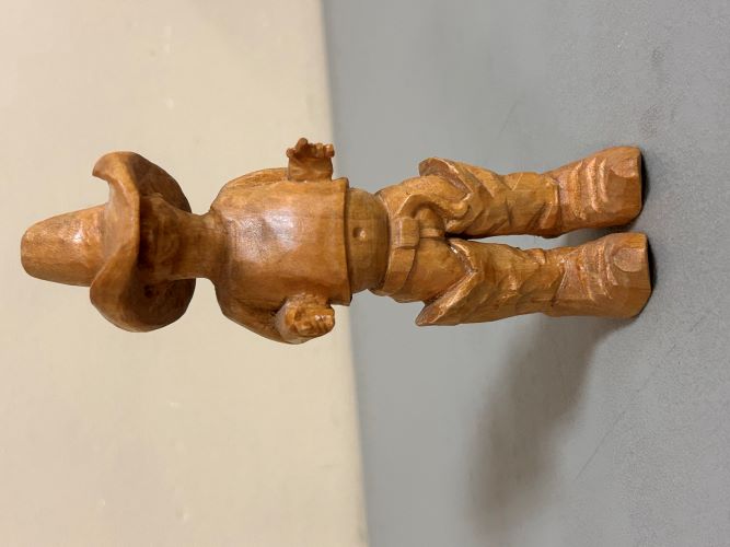 Jean_Paul Chartrand's Carving