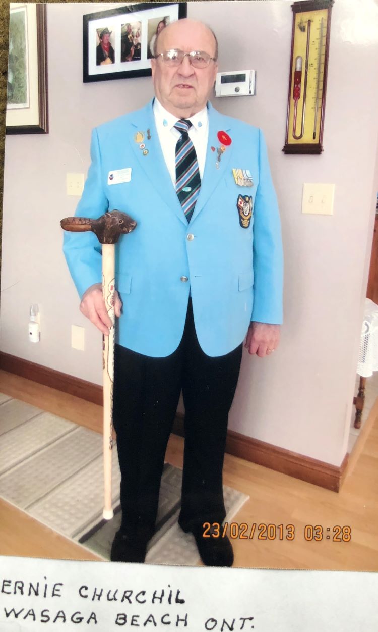 Carving Canes Honor Vets
