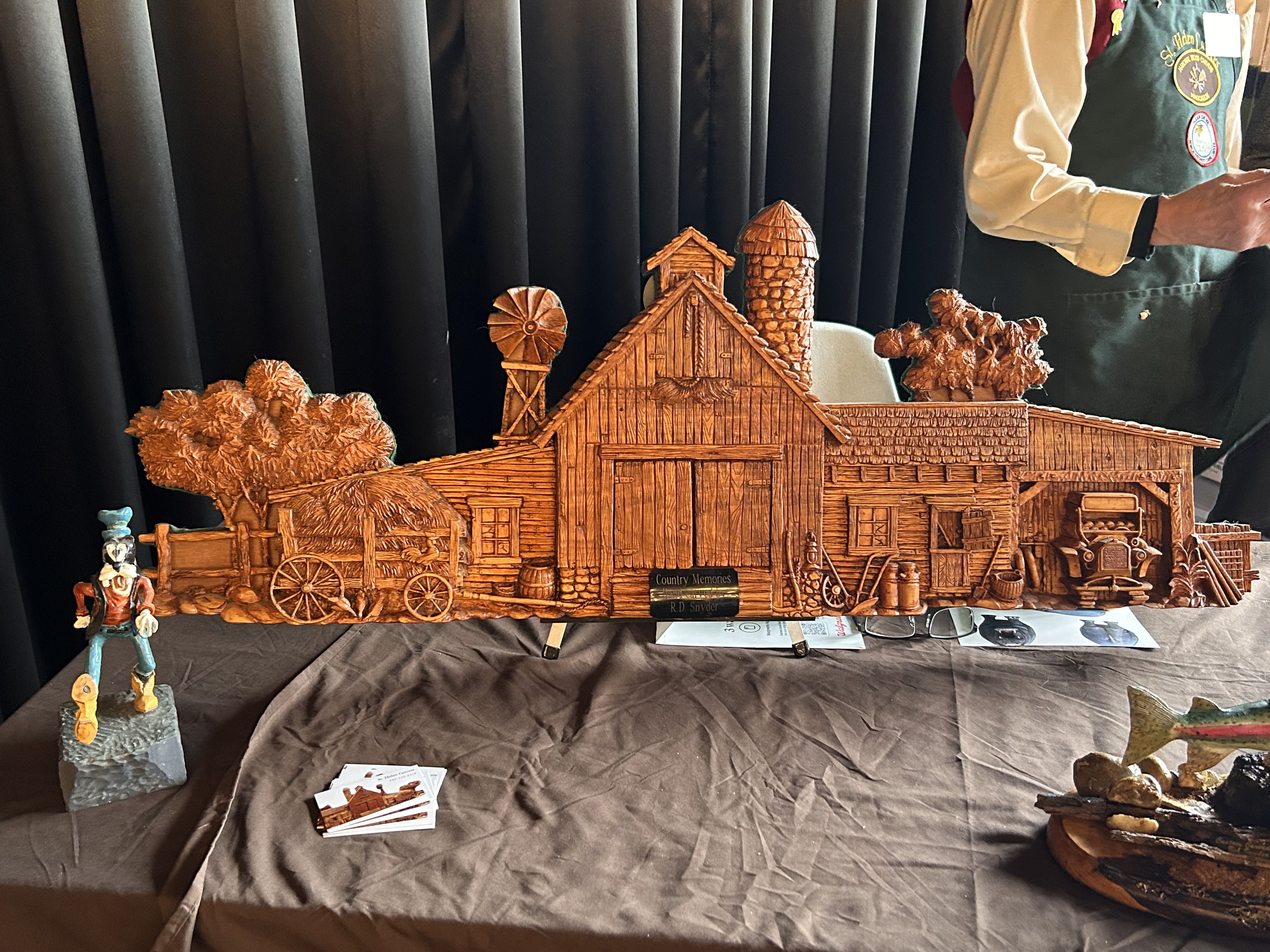 Metro Carvers Wood Show 2025 Photos